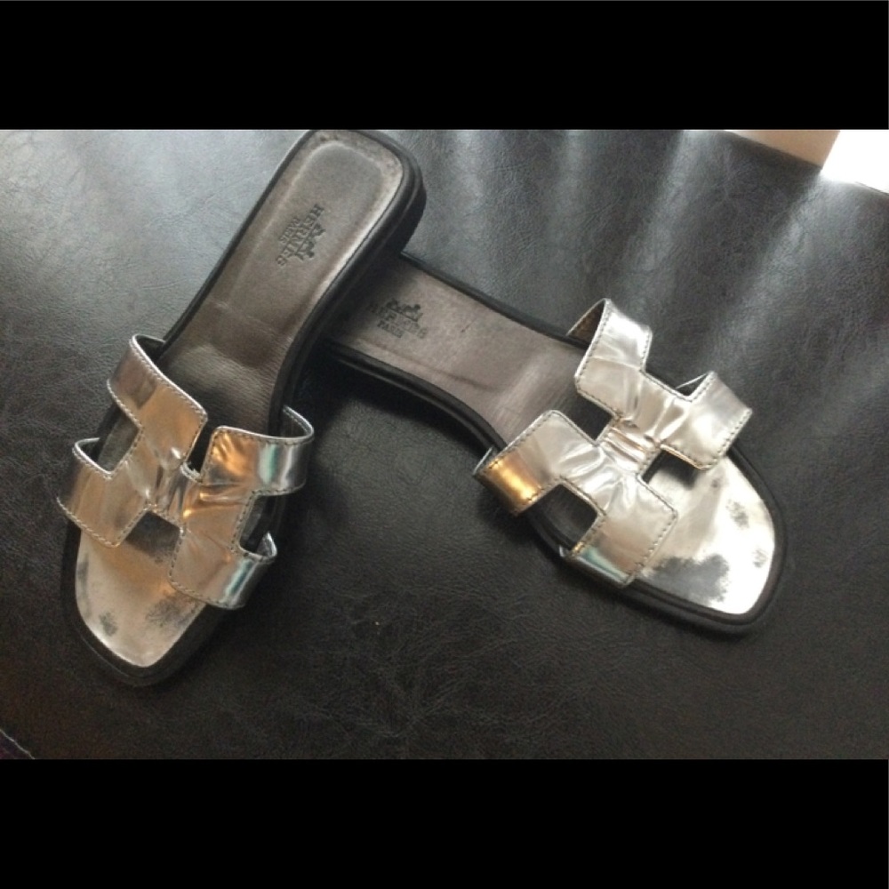 Hermès Oran sandals